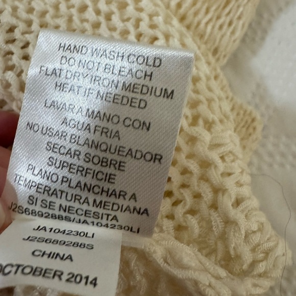 Sz M Joseph A Ivory knit Lightweight Sweater B neck - Picture 7 of 10